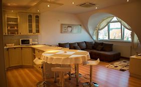 Asztro Apartman